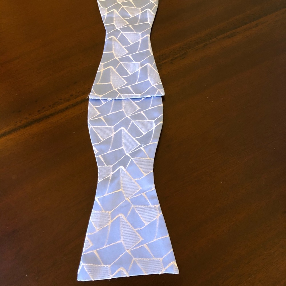 Self Tie - Bow Tie Blue - Picture 2 of 3